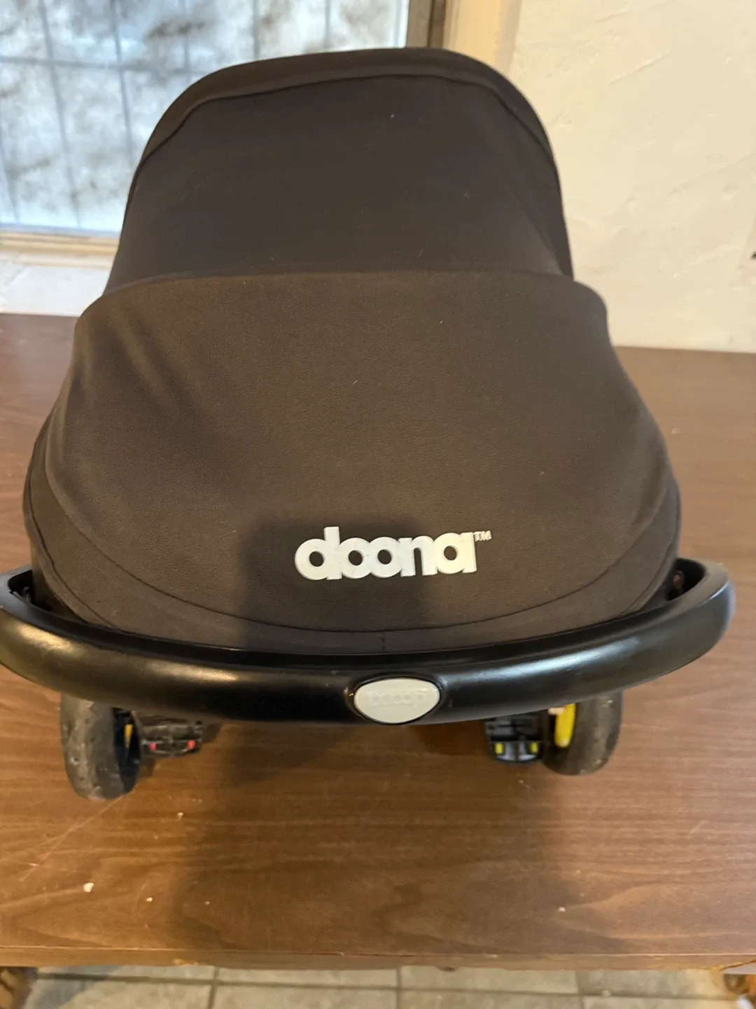 Doona Infant Car Seat/Stroller - Black image indicator(2)