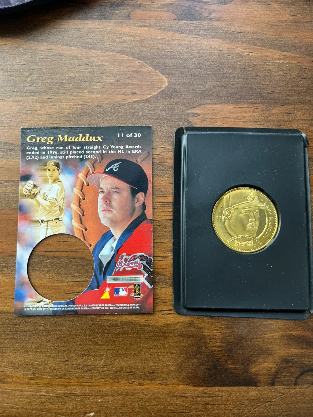 1997 Pinnacle Mint Collection - Greg Maddux #11 image indicator(2)