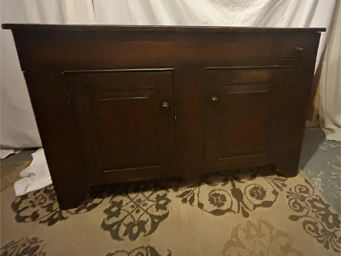 Dry sink