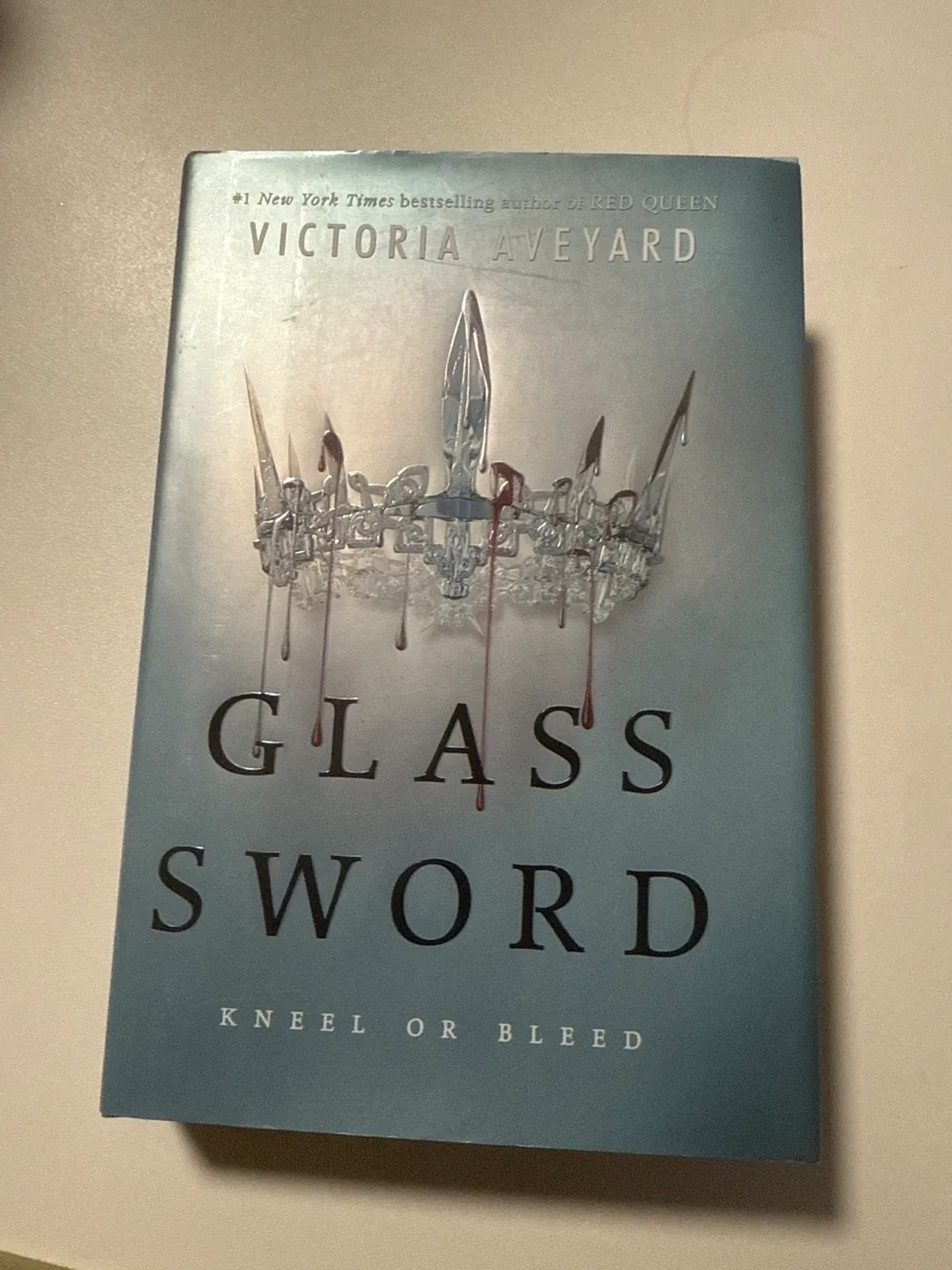 Glass Sword by Victoria Aveyard (Red Queen Series)