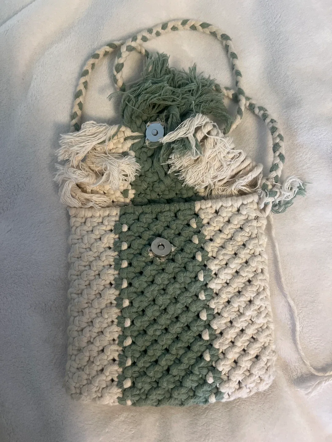 Handmade Crochet Crossbody Bag - Green & Beige image indicator(2)