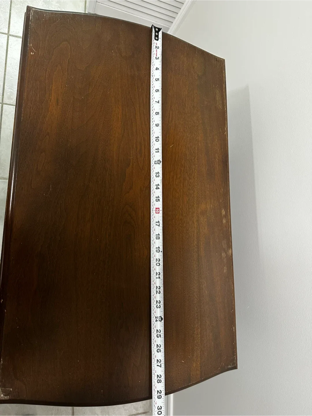 Vintage Wooden Tea Cart image indicator(9)