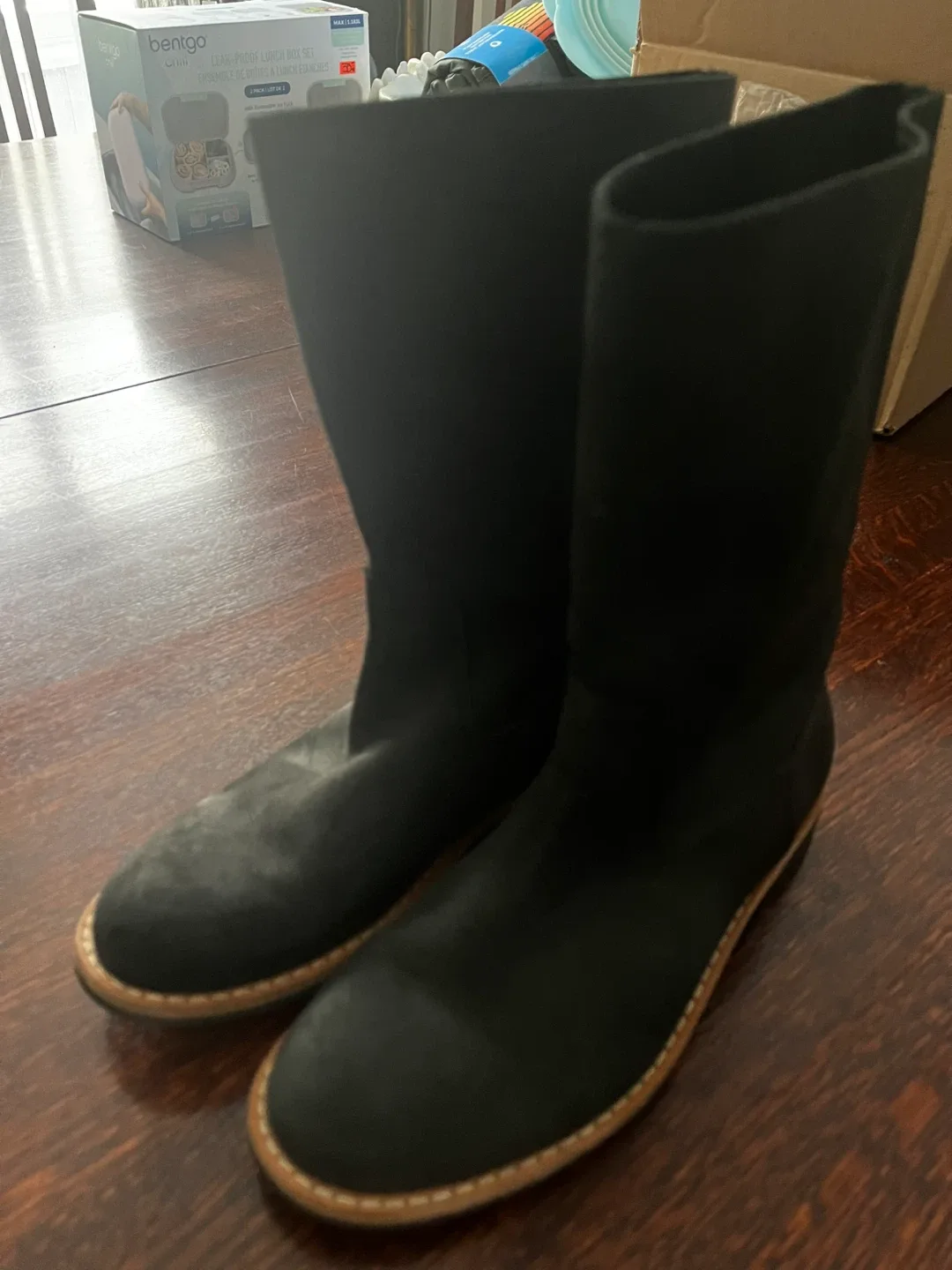 Roots Black Leather Boots, size 8 image indicator(2)