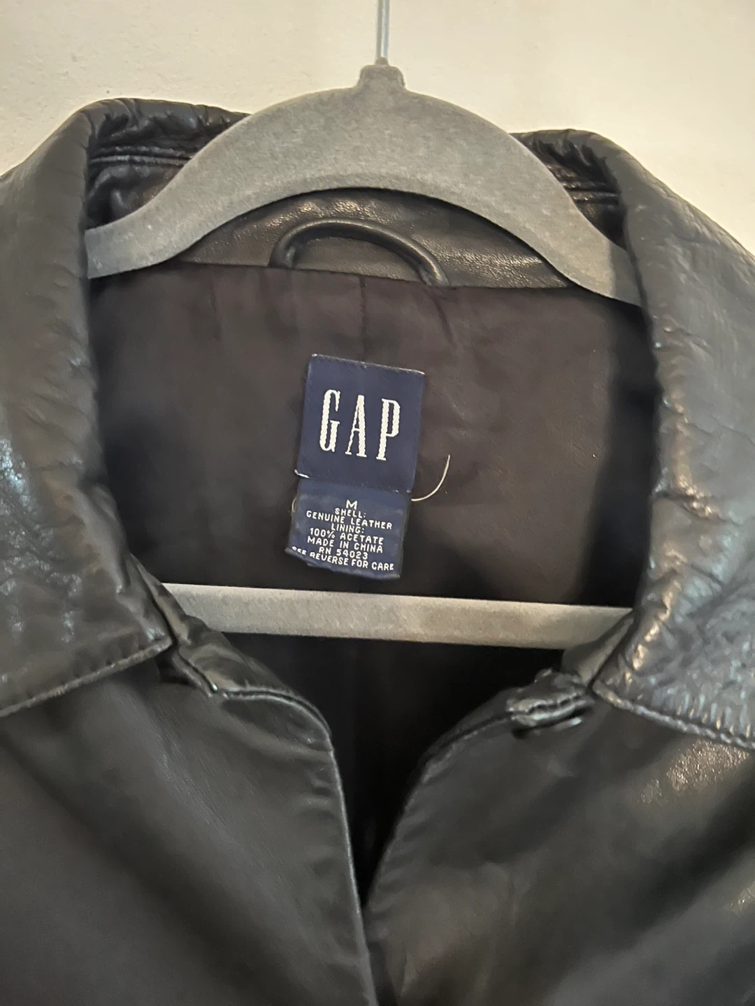 GAP Genuine Leather Jacket - Size M - photo 3