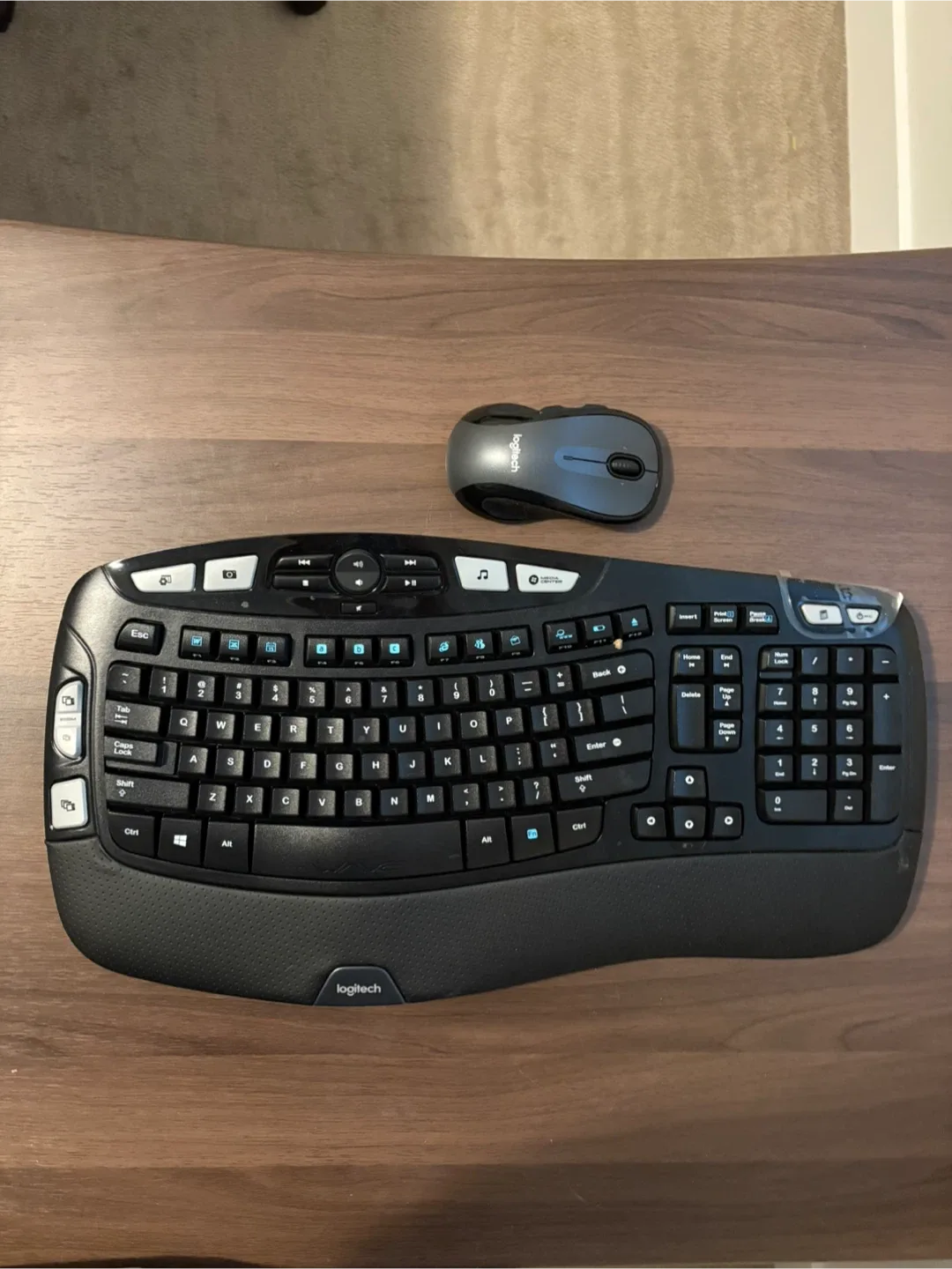 Logitech K350 Keyboard & Wireless Mouse
