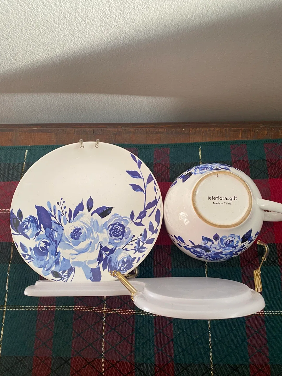 NEW Gift Tea Cup and Plate #Cleanout image indicator(3)
