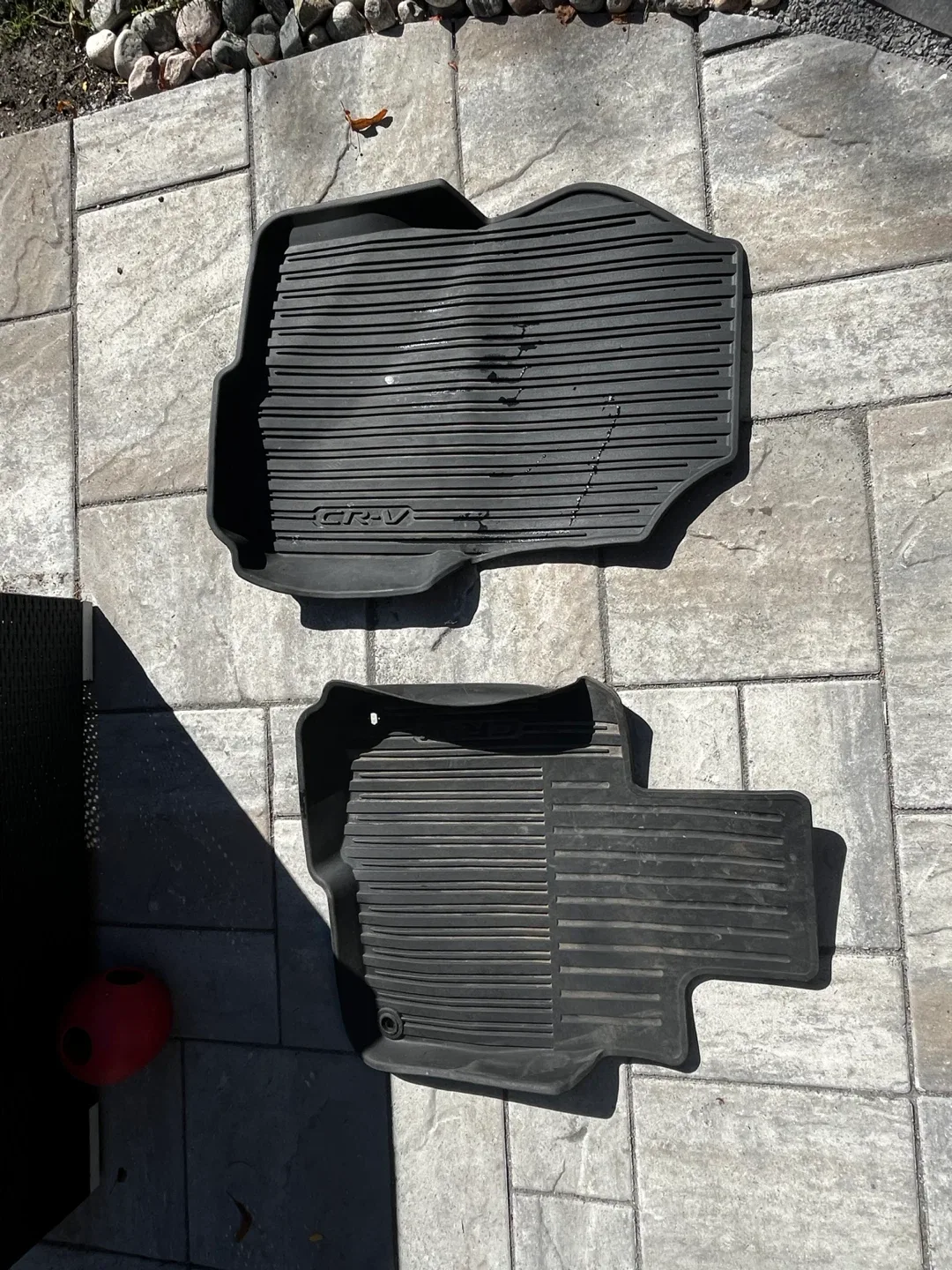 Honda CR-V All Weather Floor Mats image indicator(2)