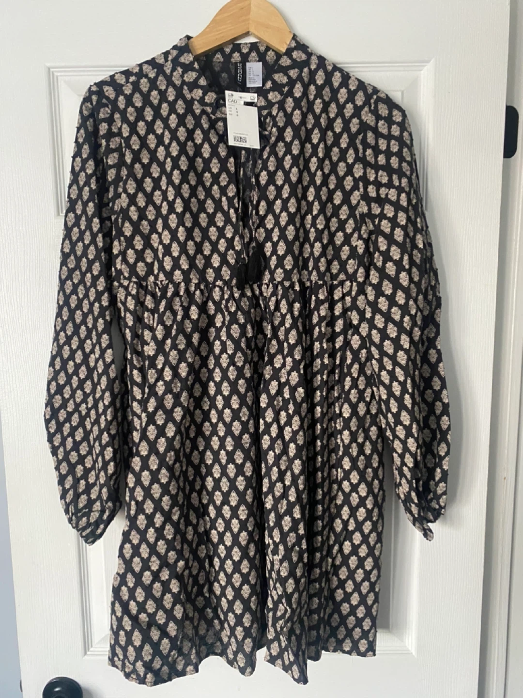 H&M  Dress - Size L