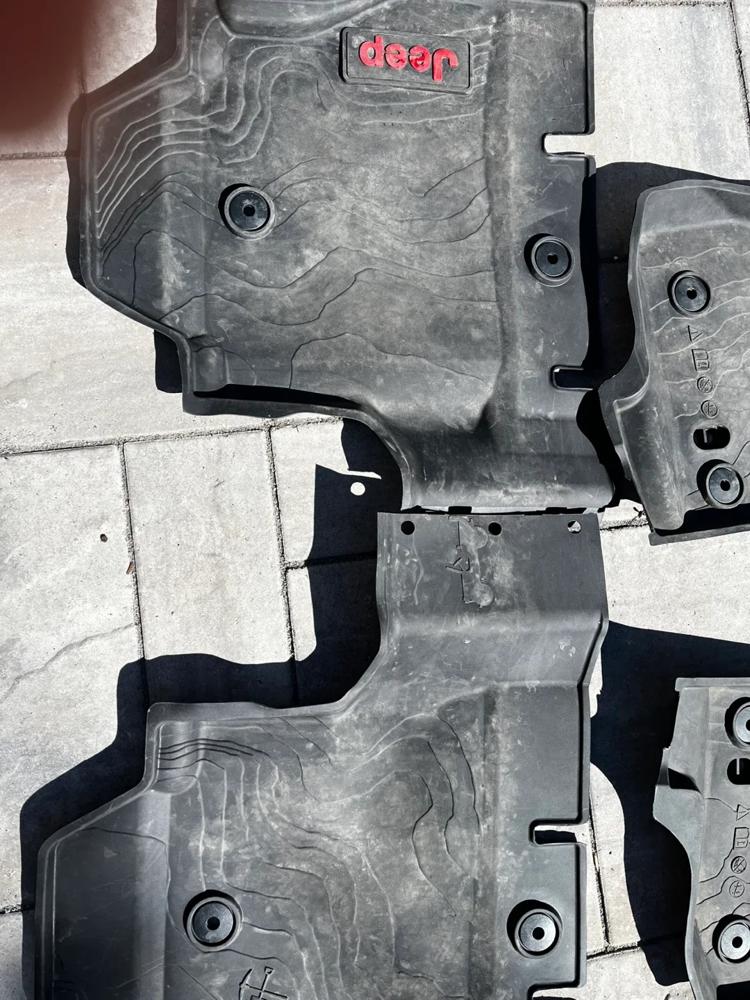 Jeep Floor Mats - Black image indicator(3)