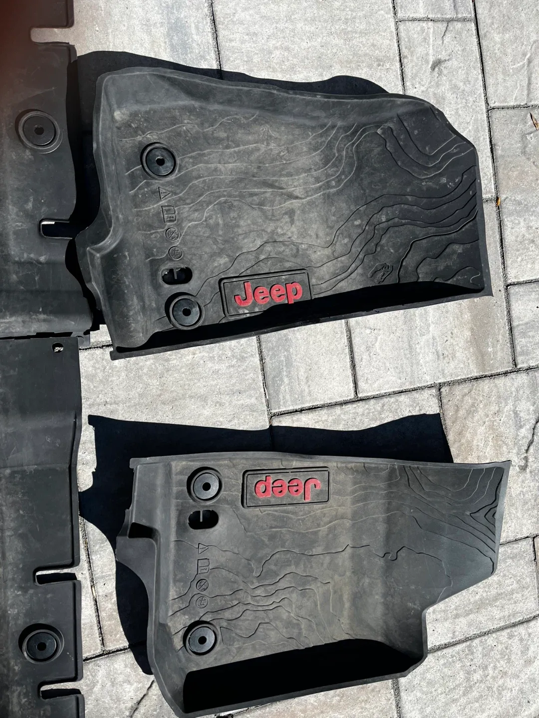 Jeep Floor Mats - Black image indicator(2)