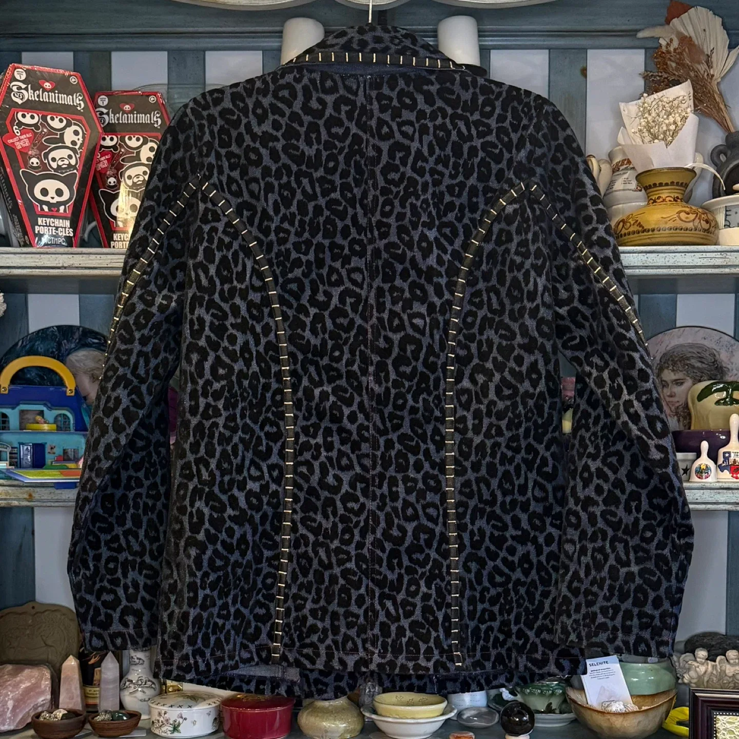 Parsley & Sage Leopard Print Jacket image indicator(2)