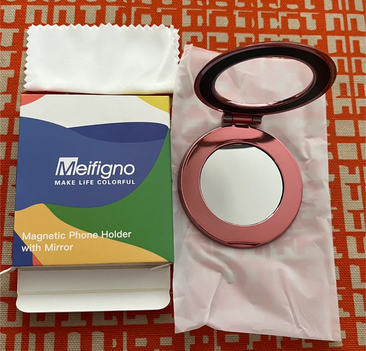 Meifigno Magnetic Phone Holder with Mirror - Rose Gold image indicator(3)