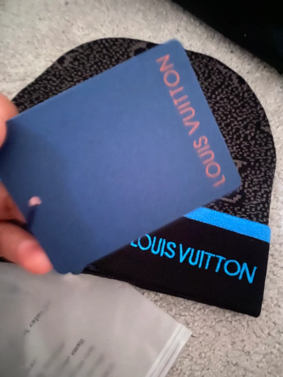 Lv beanie image indicator(2)