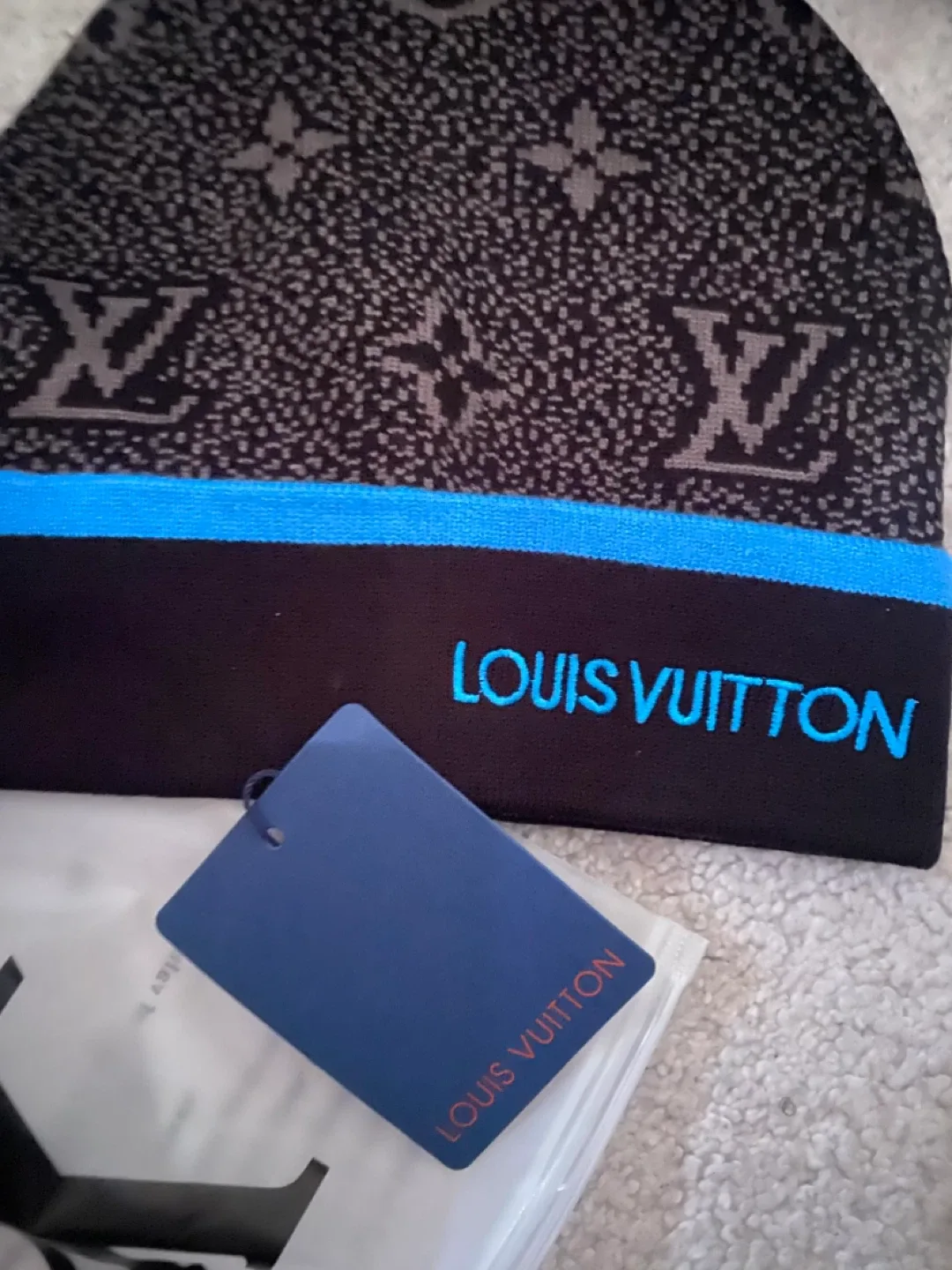 Lv beanie