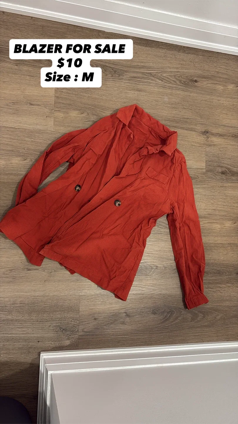 Assorted Women's Tops & Dresses - Size M/S