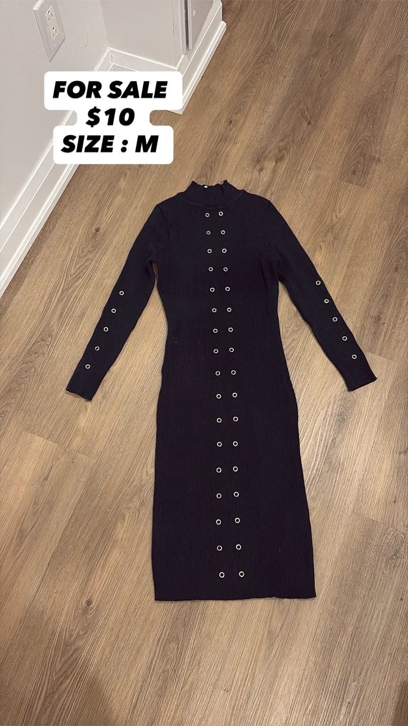 Assorted Women's Tops & Dresses - Size M/S image indicator(5)