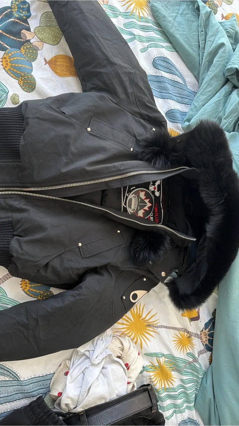 Moose Knuckles Bomber Jacket - Black, M/M