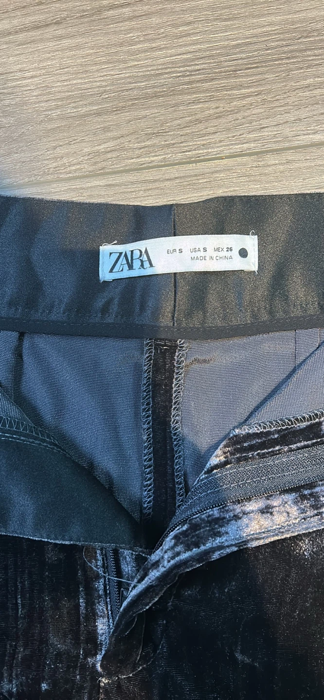 Zara Velvet Pants, Size S - photo 2
