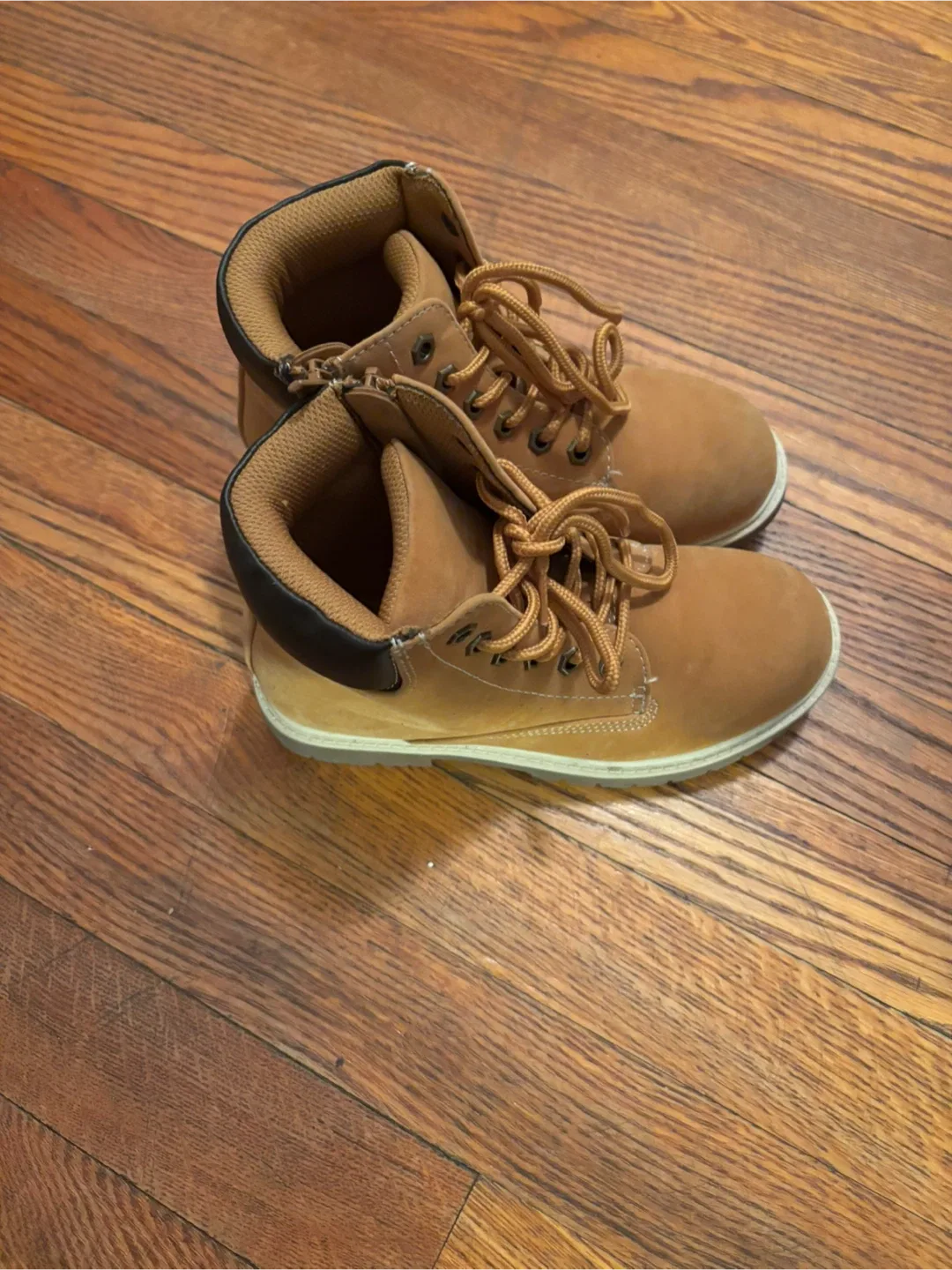 TH Luke Tan Boots - Size 13M image indicator(2)