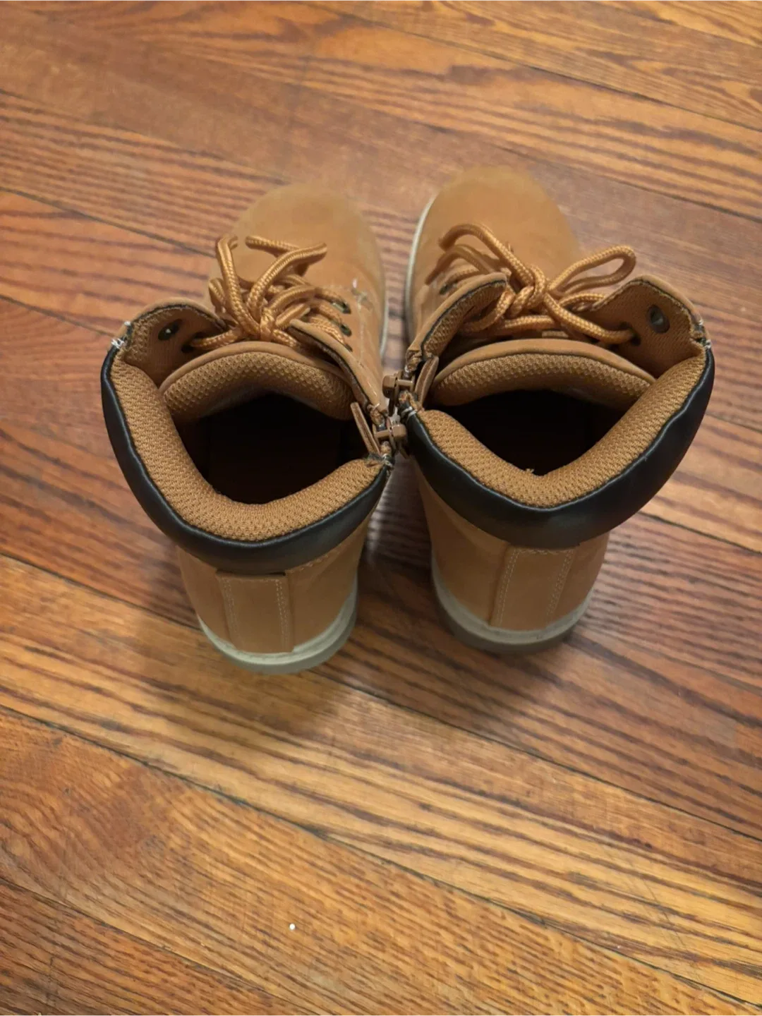TH Luke Tan Boots - Size 13M image indicator(3)