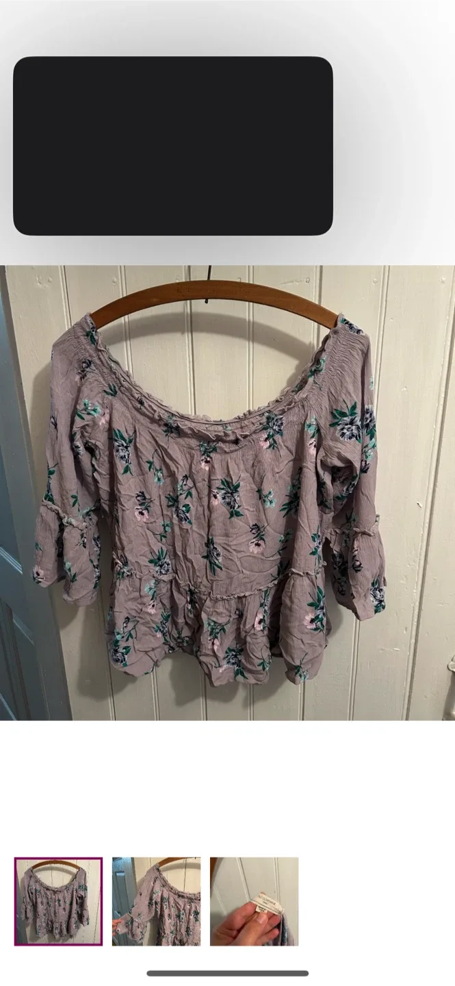 NO COMMENT LA Floral Off-Shoulder Top