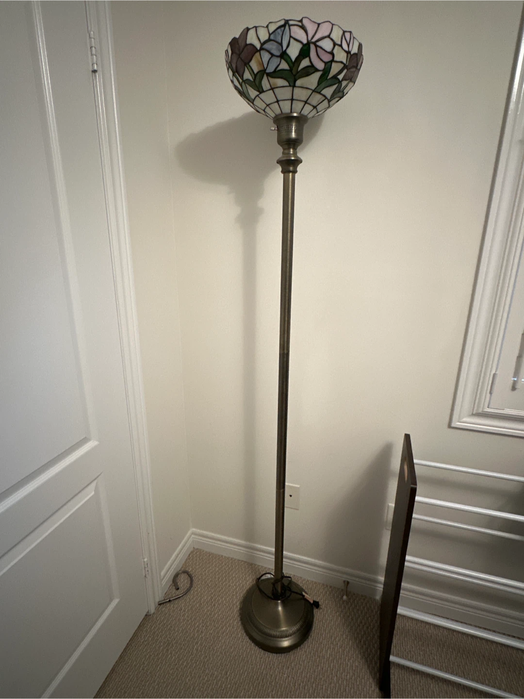 Tiffany Style Floor Lamp - photo 2