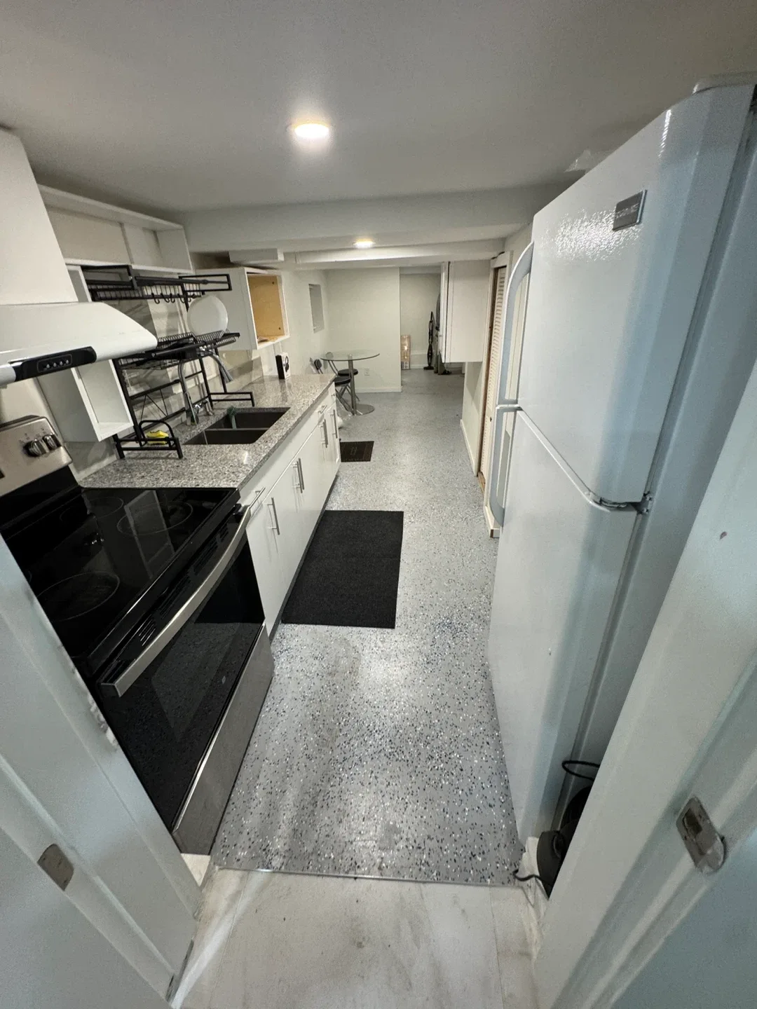 3bedroom/1bath basement