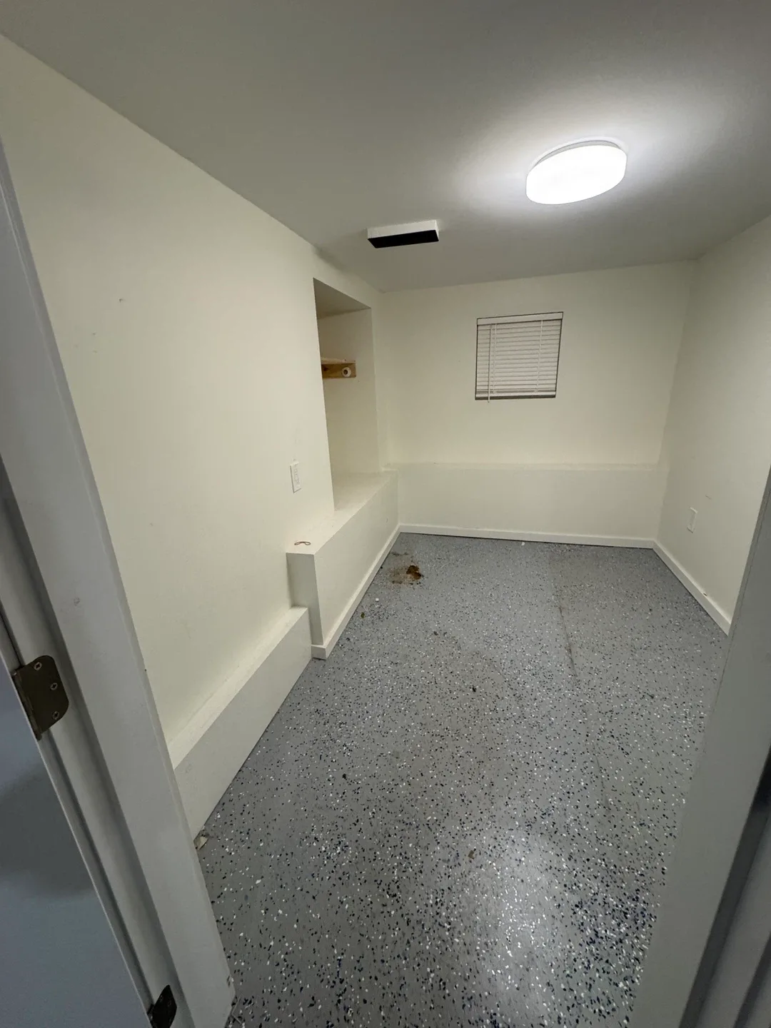 3bedroom/1bath basement image indicator(7)