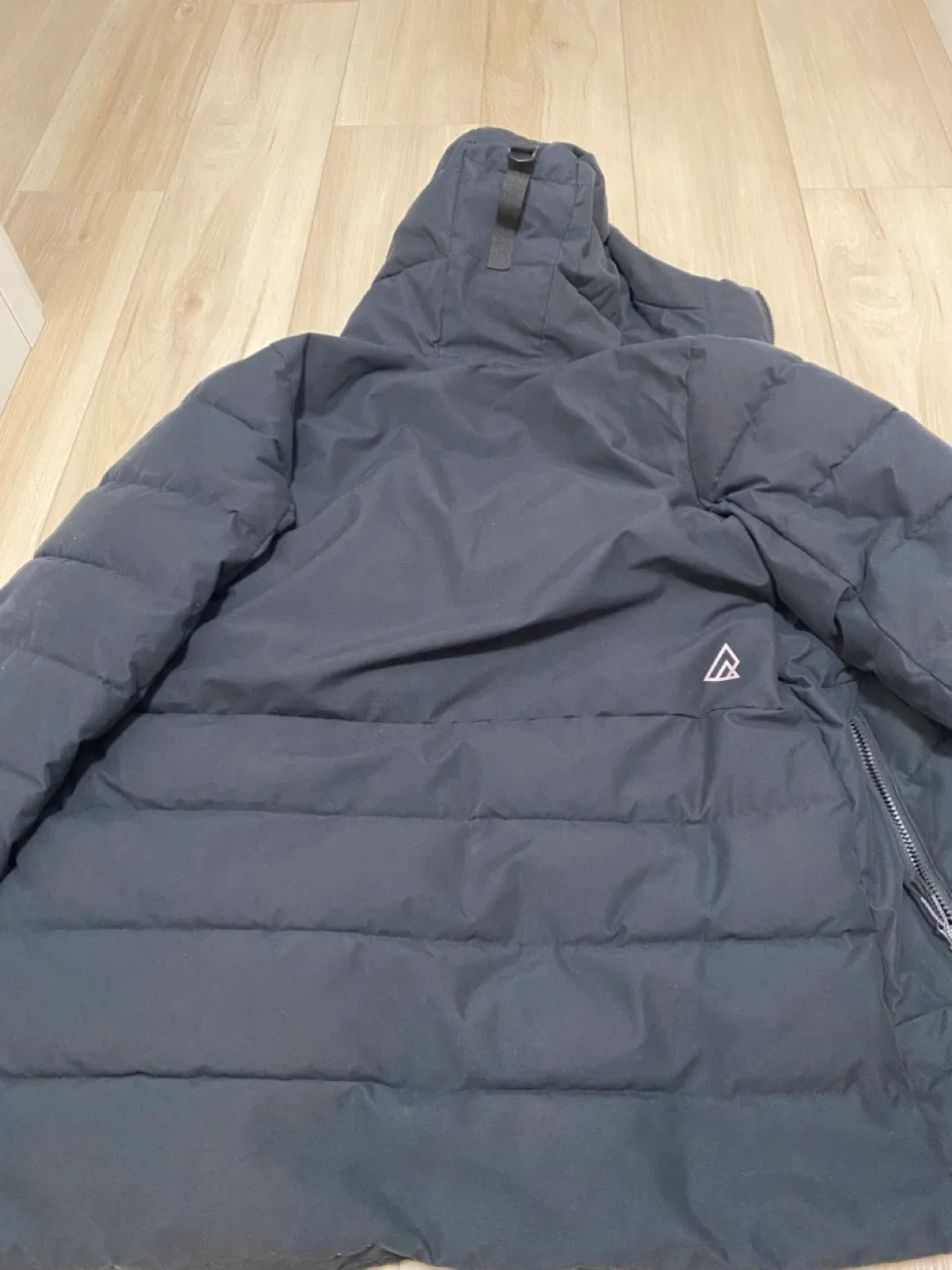 Ripzone Black Puffer Jacket image indicator(2)