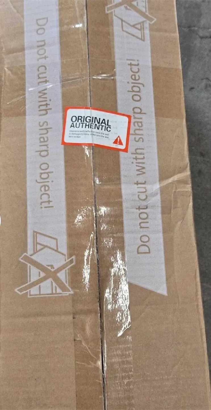 White Ribbed Office Mid-Back Chair image indicator(7)