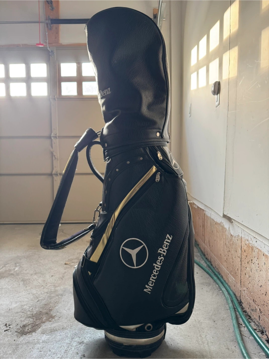 Mercedes-Benz Black Golf Bag - photo 2