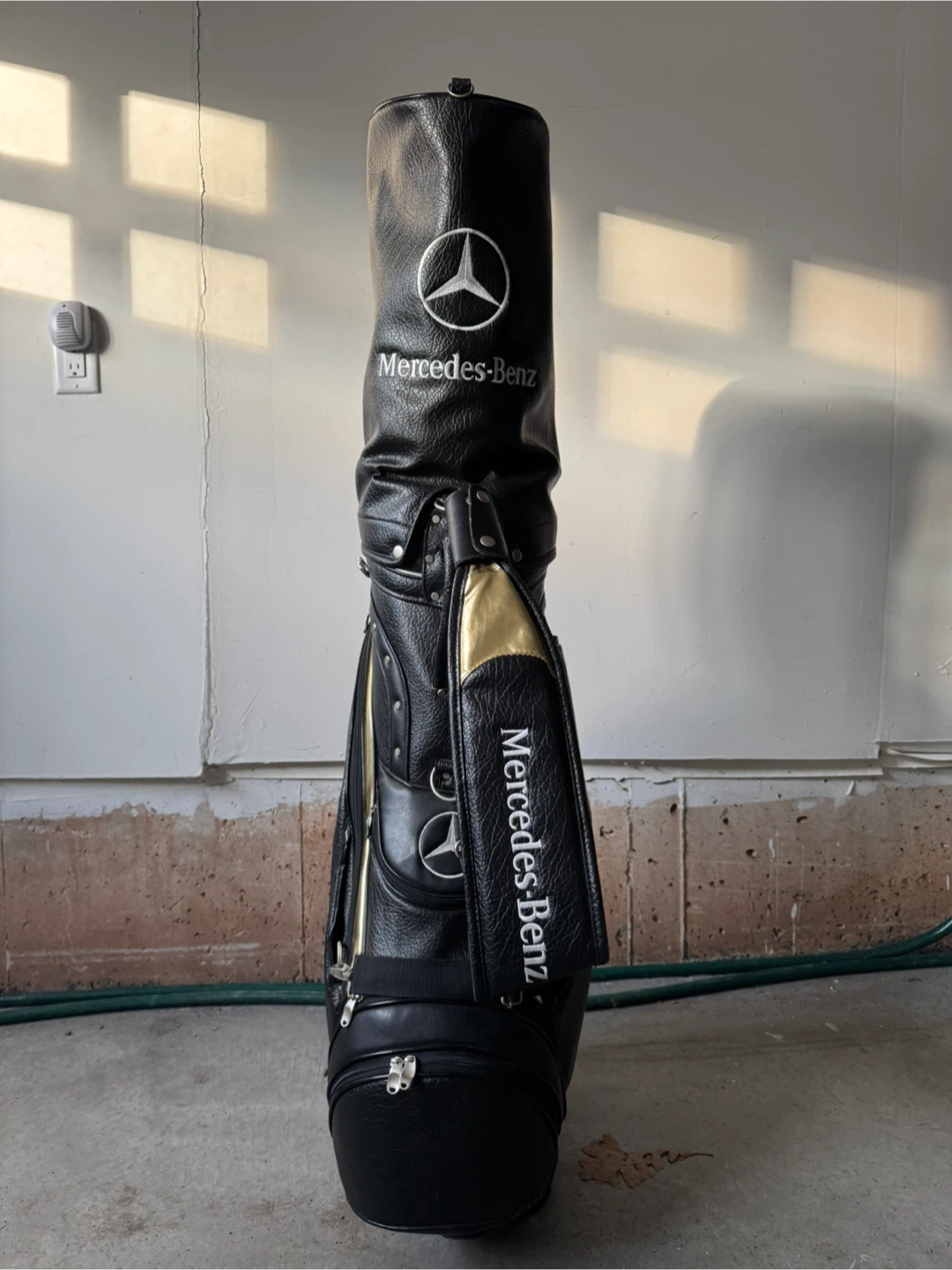 Mercedes-Benz Black Golf Bag - photo 4