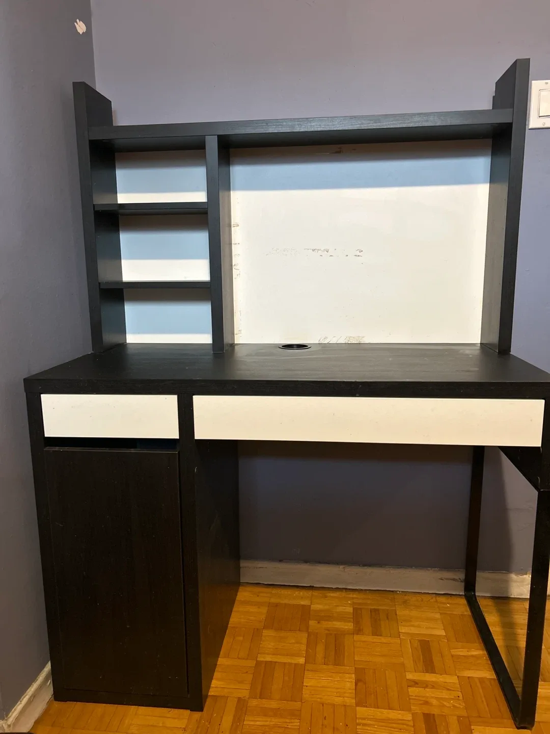 Black & White Desk with Hutch