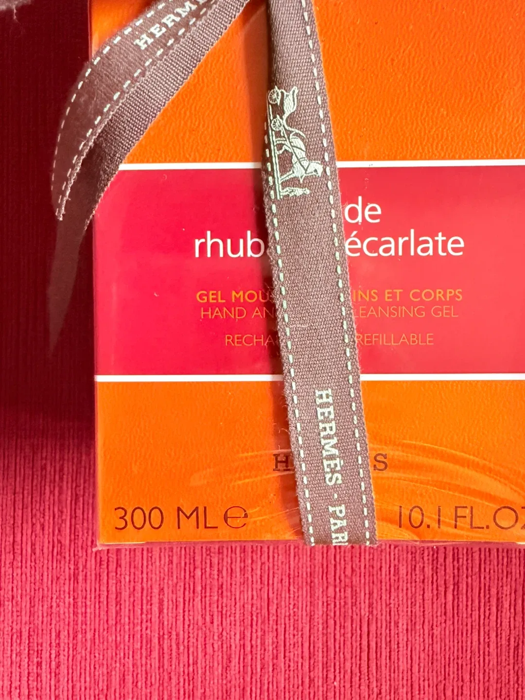 Hermes Eau de rhubarbe ecarlate Cleansing Gel - 300 ML image indicator(6)