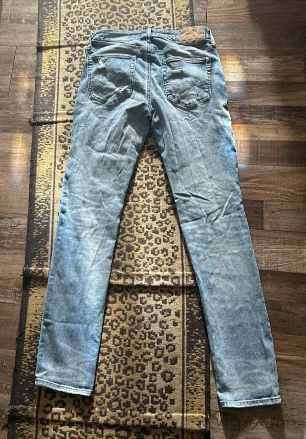 American Eagle Distressed Jeans image indicator(2)