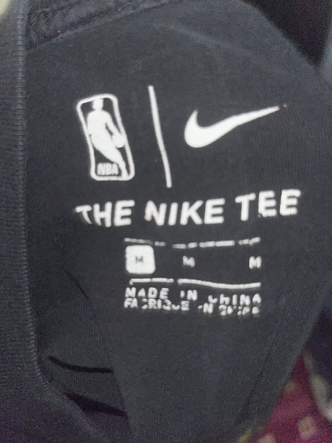 Nike NBA Lakers Lebron James #23 Tee - Size M image indicator(3)