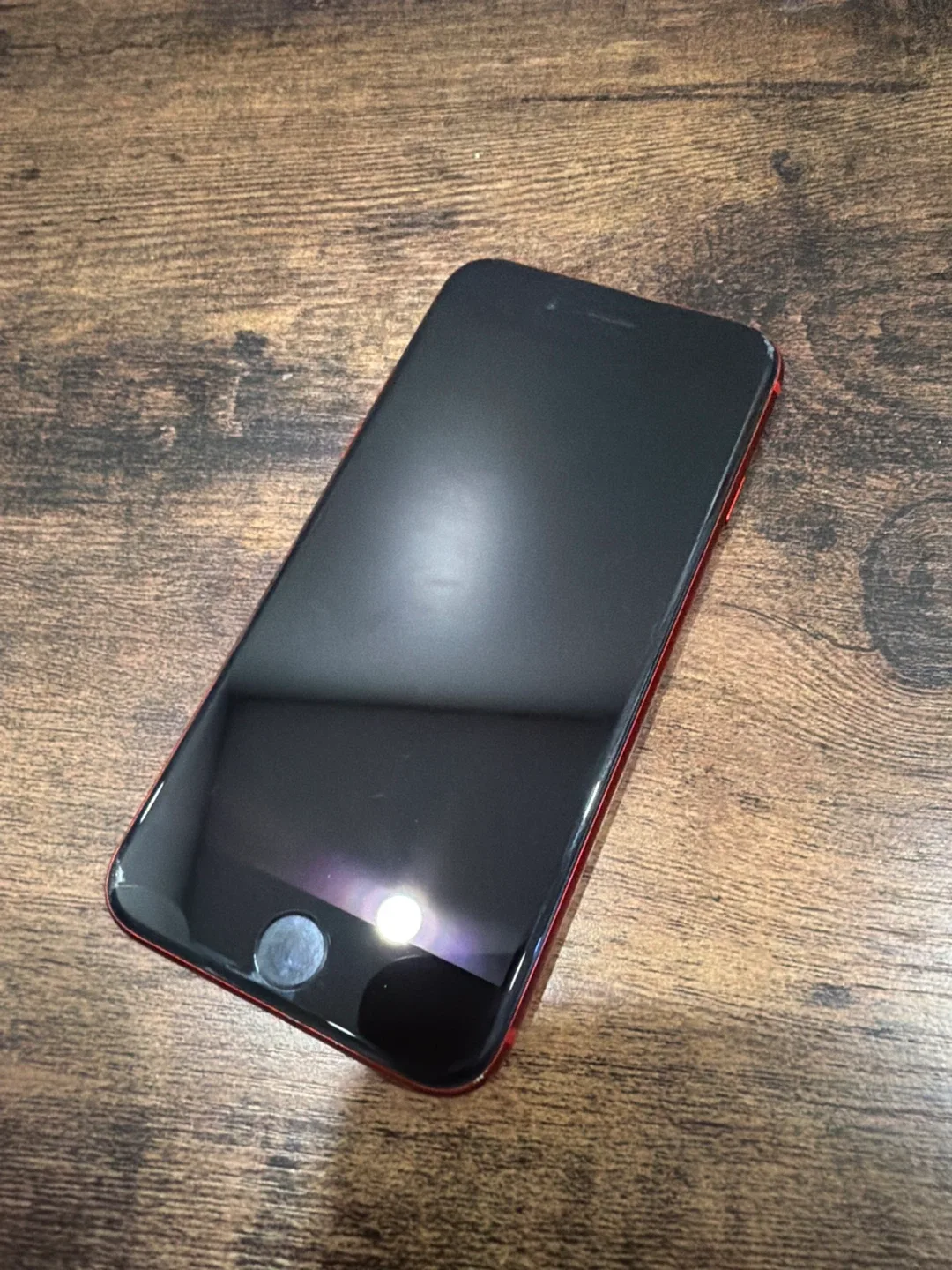 Apple iPhone SE (3rd Gen) Red