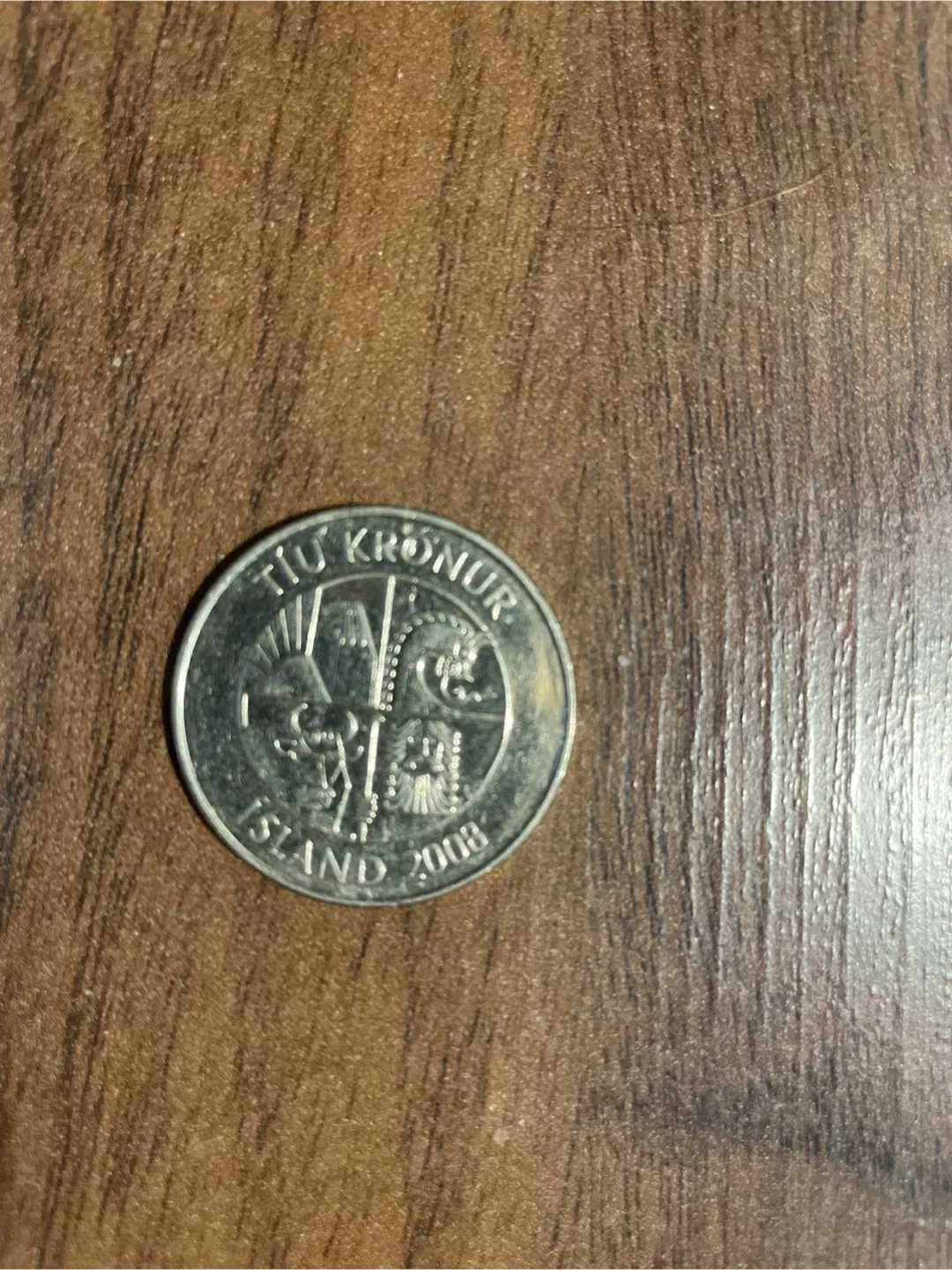 Iceland 10 Krónur Coin image indicator(2)