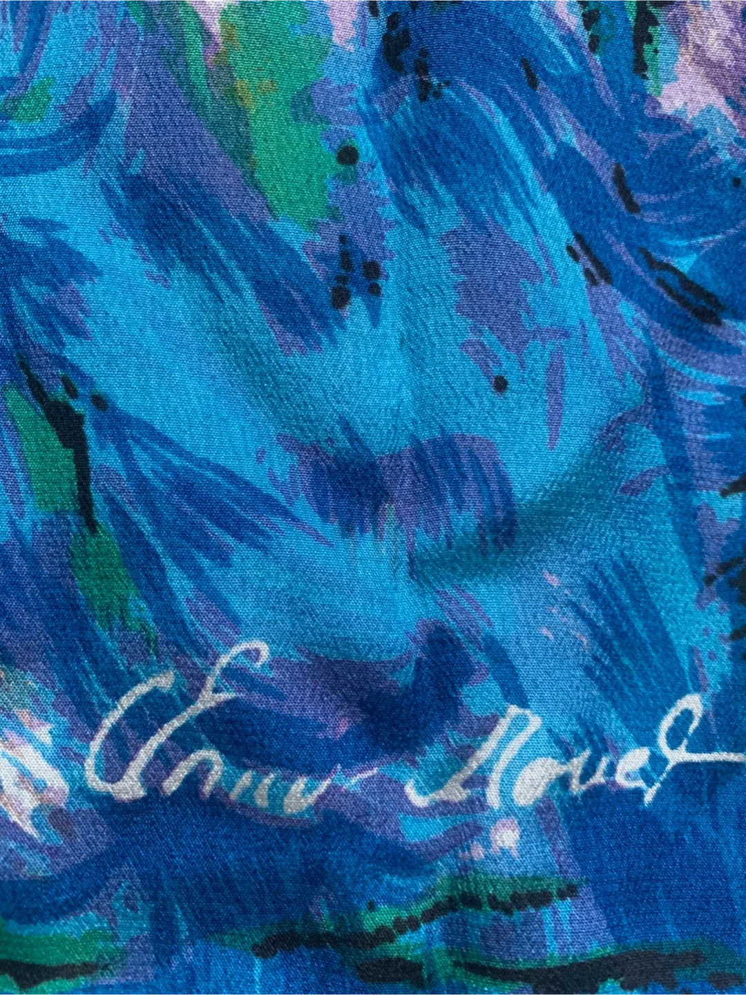 100% Silk Scarf image indicator(3)