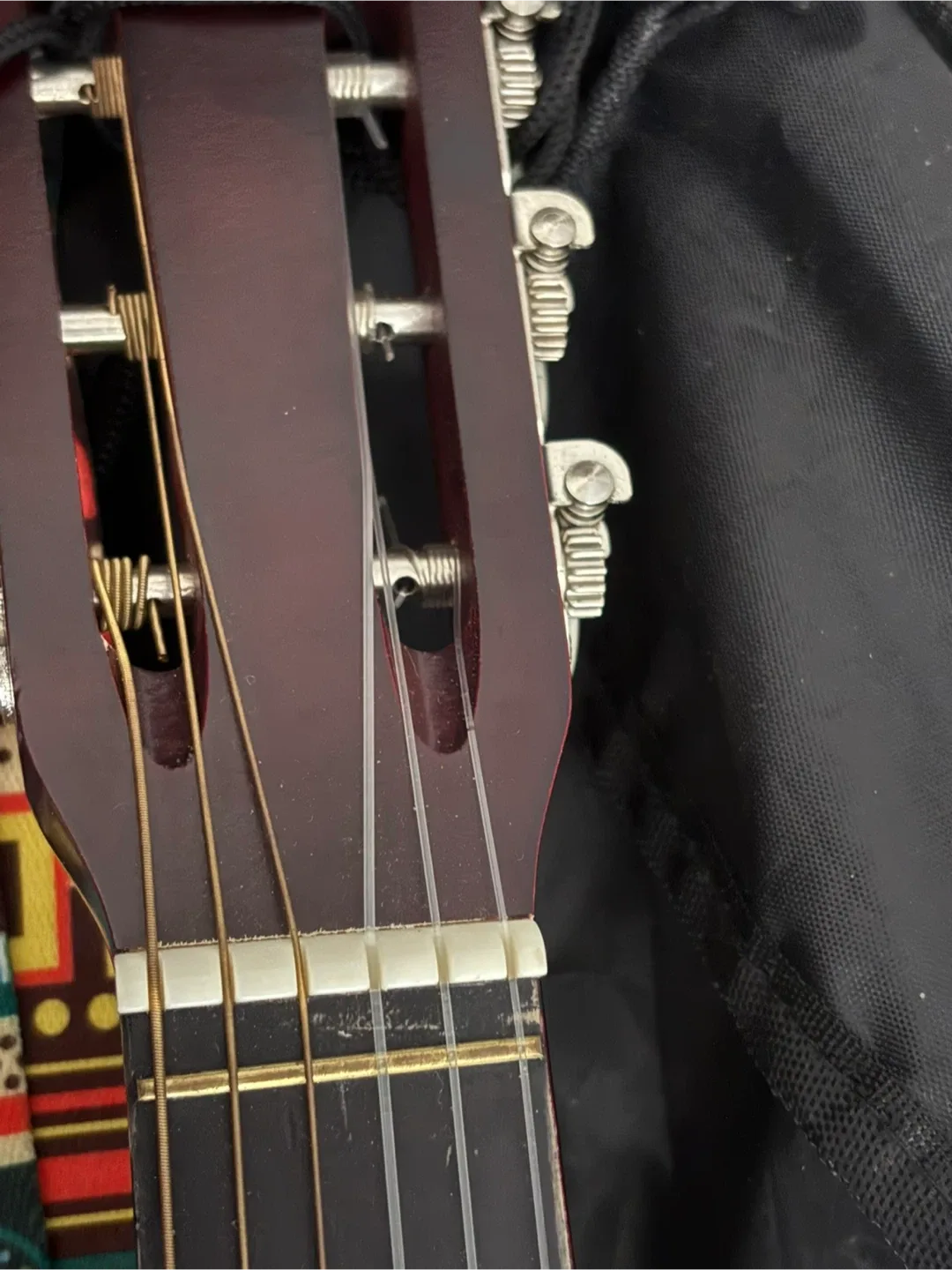 CNBLUE kids beginner Acoustic Guitar with Case image indicator(9)