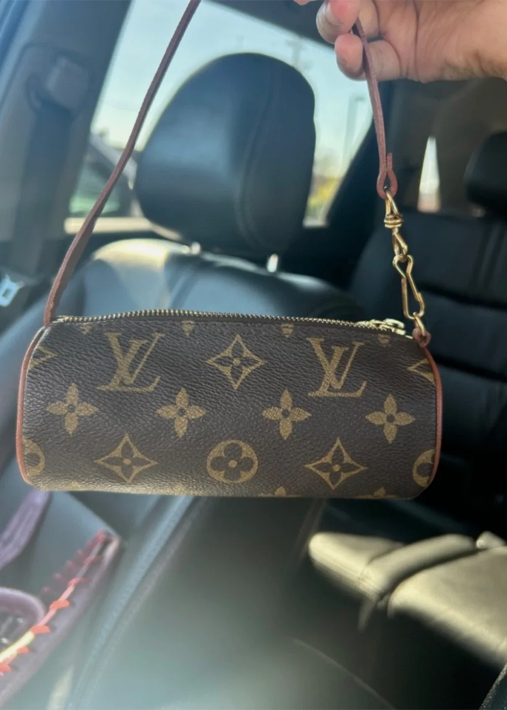 VINTAGE Louis Vuitton Mini Papillon image indicator(2)