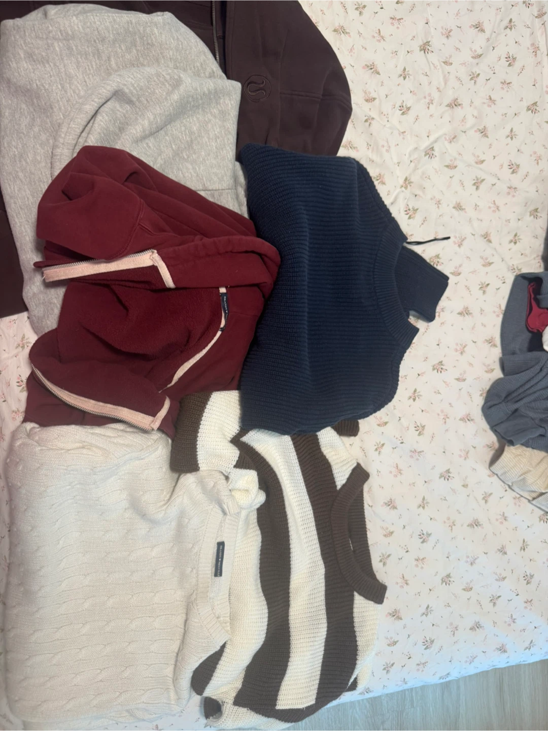 Huge closet clean out - photo 3
