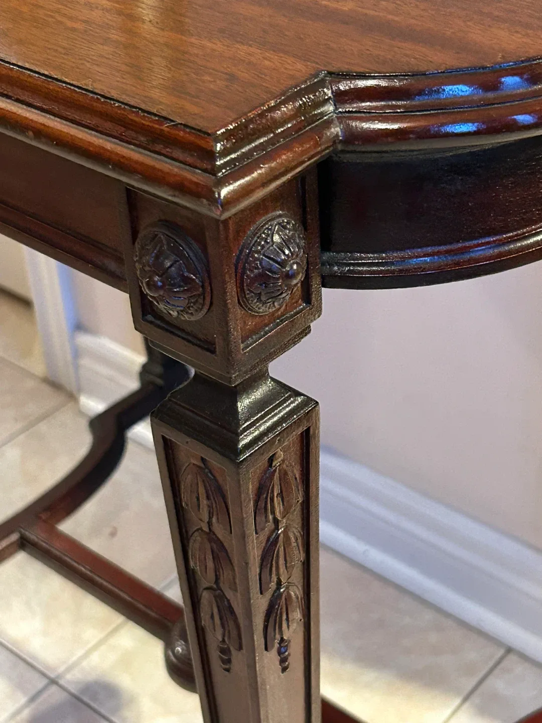 Antique Style Mahogany Side / Consol Table image indicator(2)