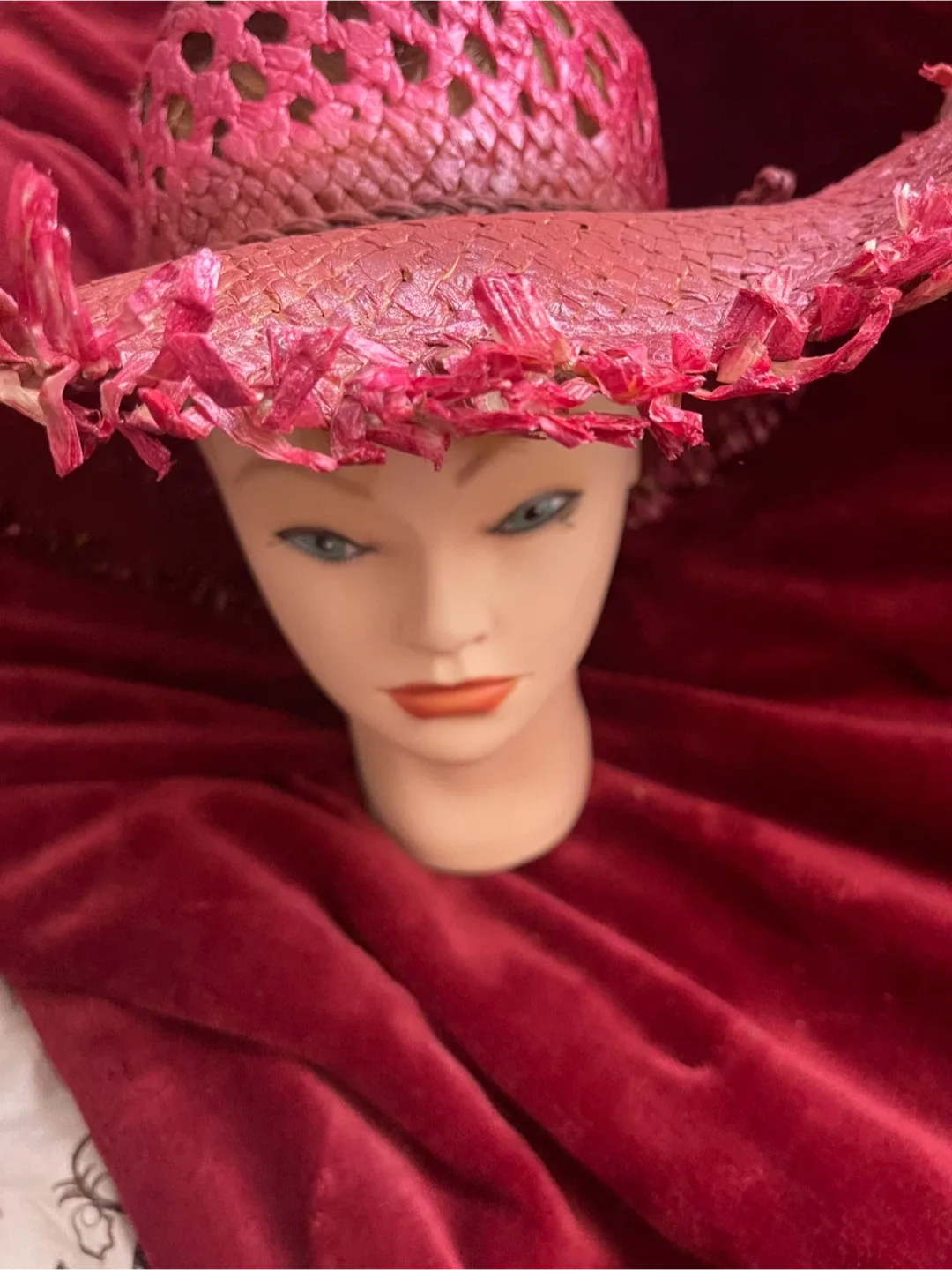 Pink Straw Hat with Rose Detail image indicator(6)