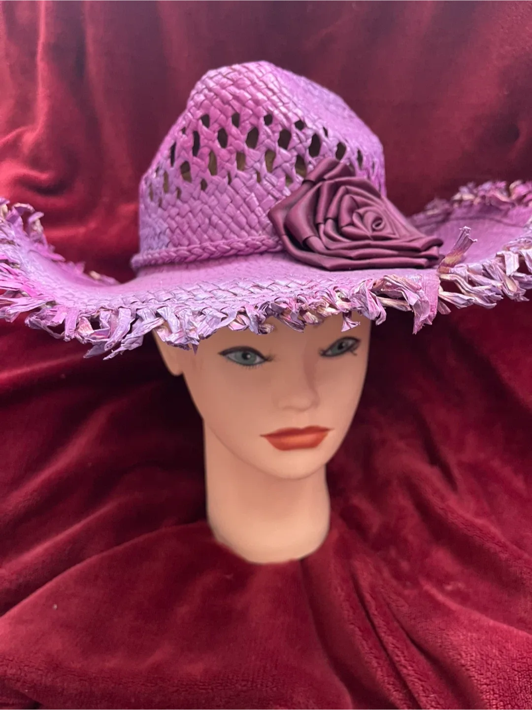 Pink Straw Hat with Rose Detail image indicator(4)