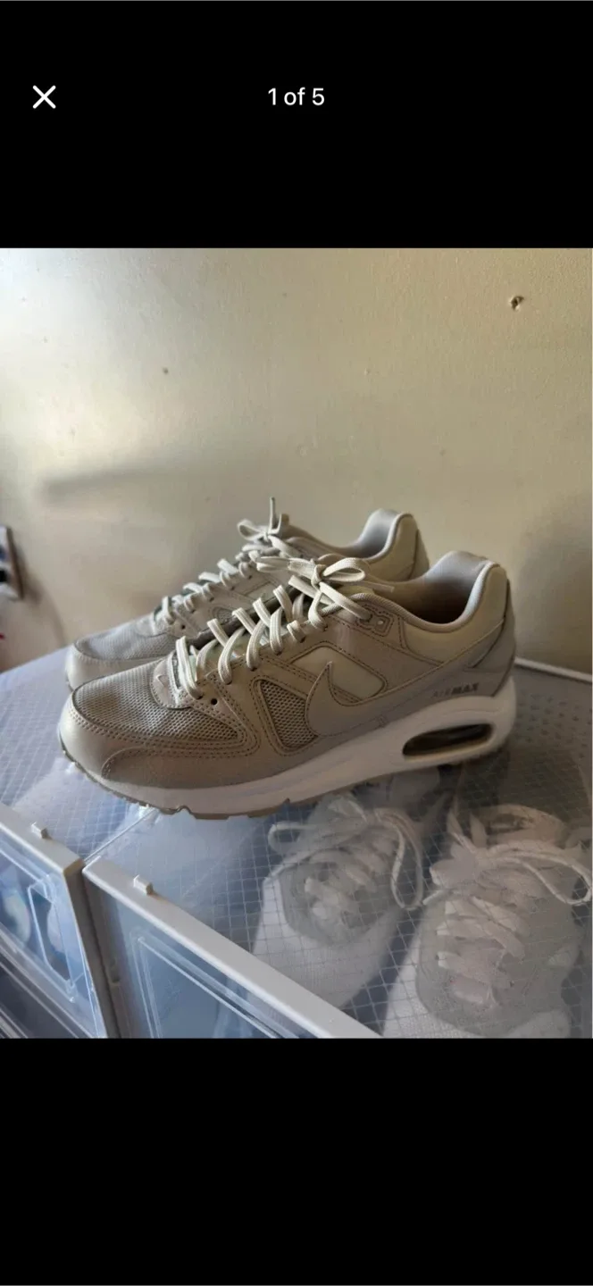 Nike Air Max Size 9 Women's Sneakers