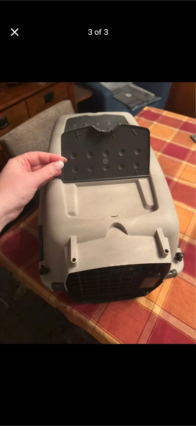 Petmate Pet Carrier Kennel image indicator(3)