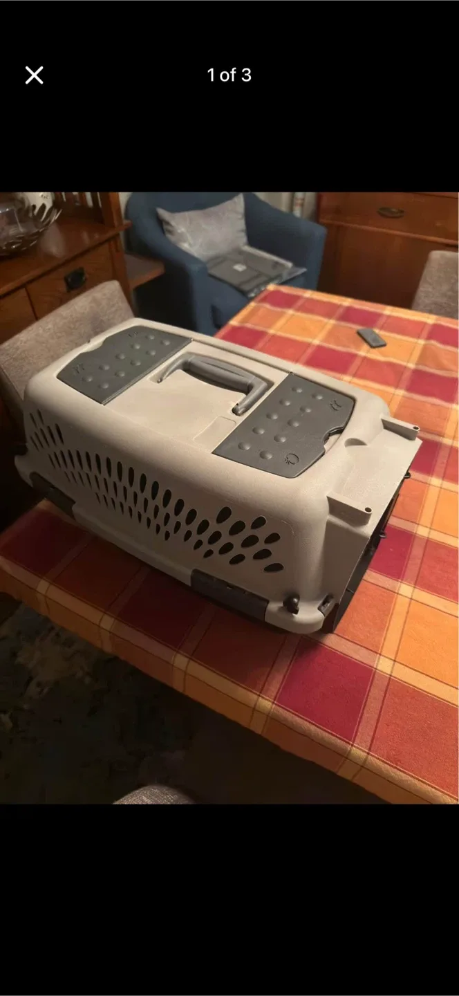 Petmate Pet Carrier Kennel