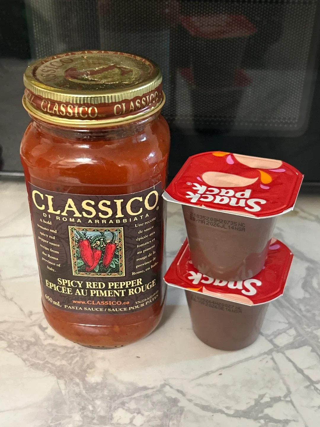 Classico Spicy Red Pepper Sauce & Snack Pack Pudding