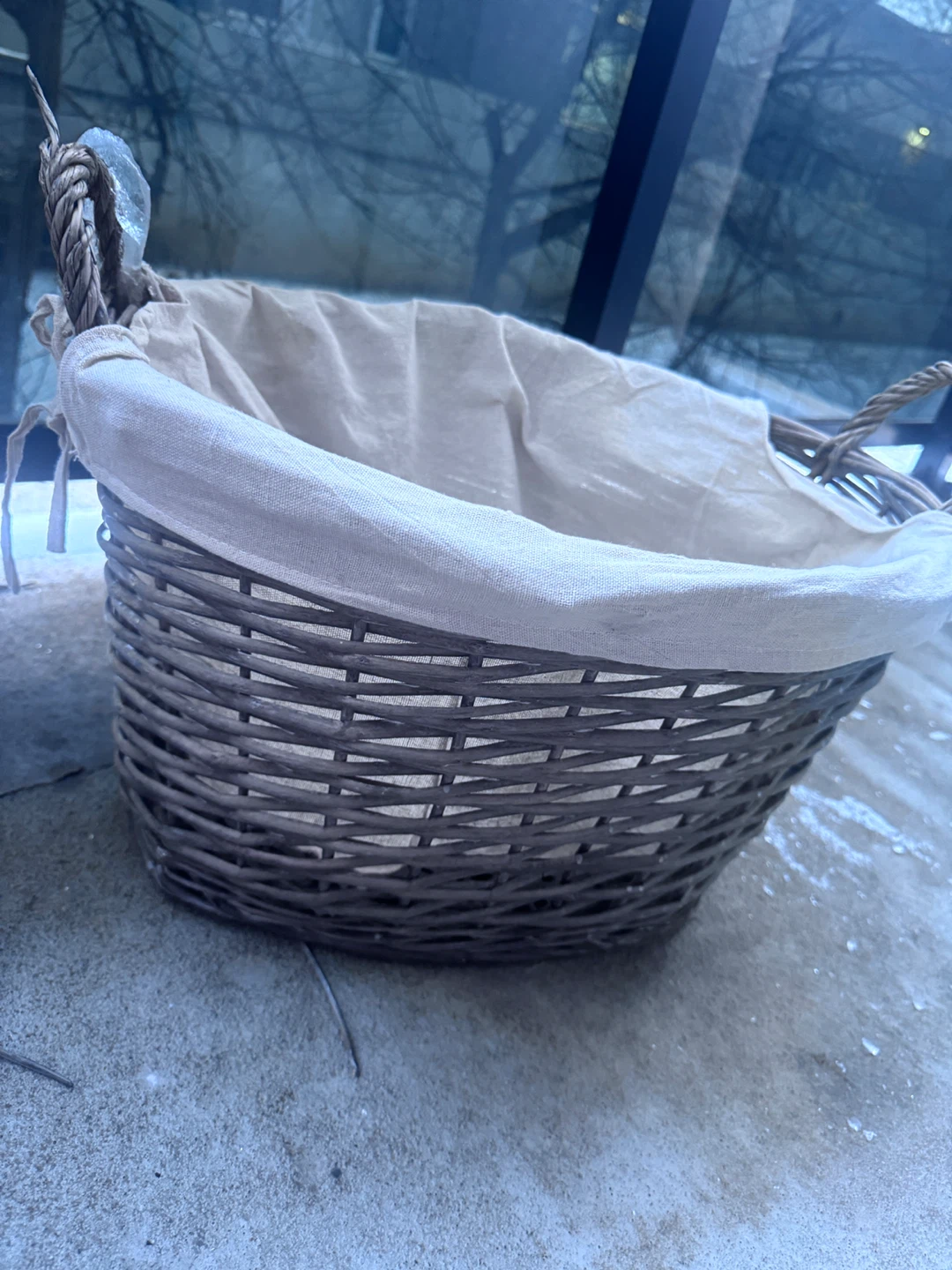 Wicker Basket with Cloth Liner - photo 2